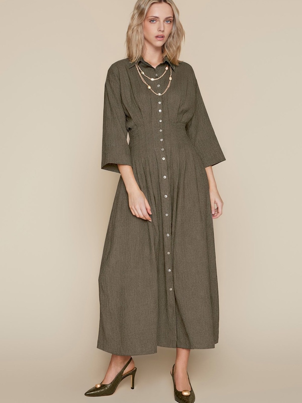 APPARELEL PICO DRESS IN TAUPE